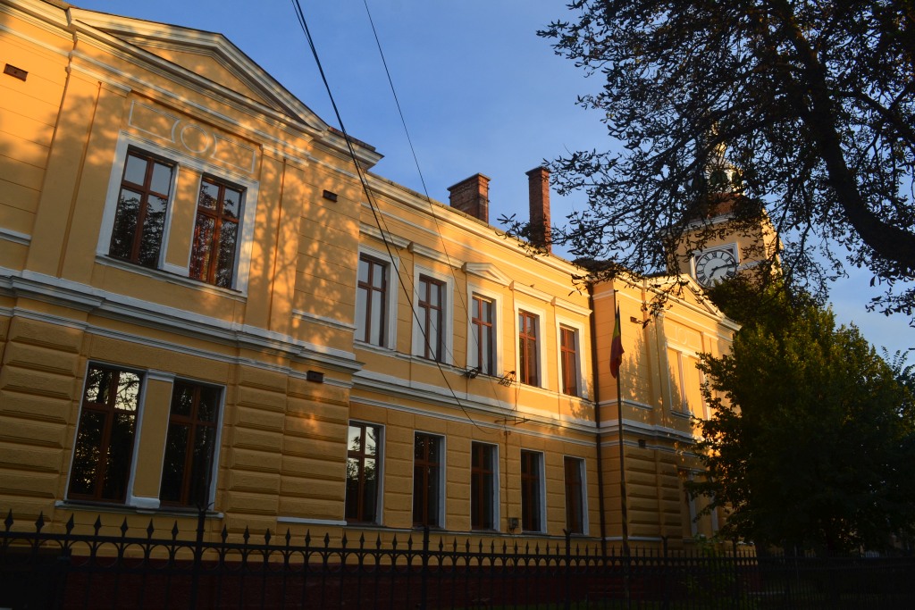 Scoala Gimnaziala Halchiu